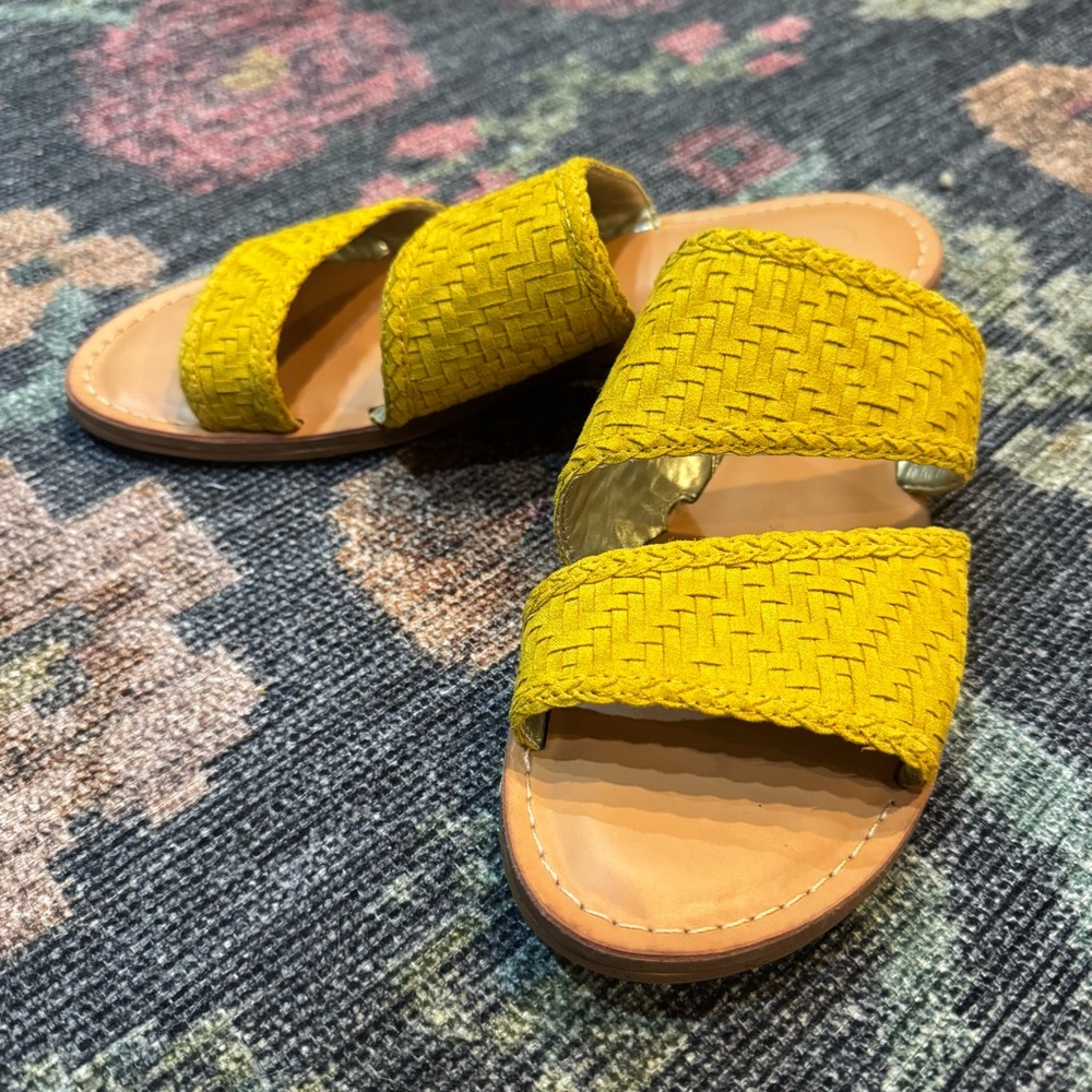 Carlos by Carlos Santana Women's Holly Fabric Open Toe Casual Slide Sandals